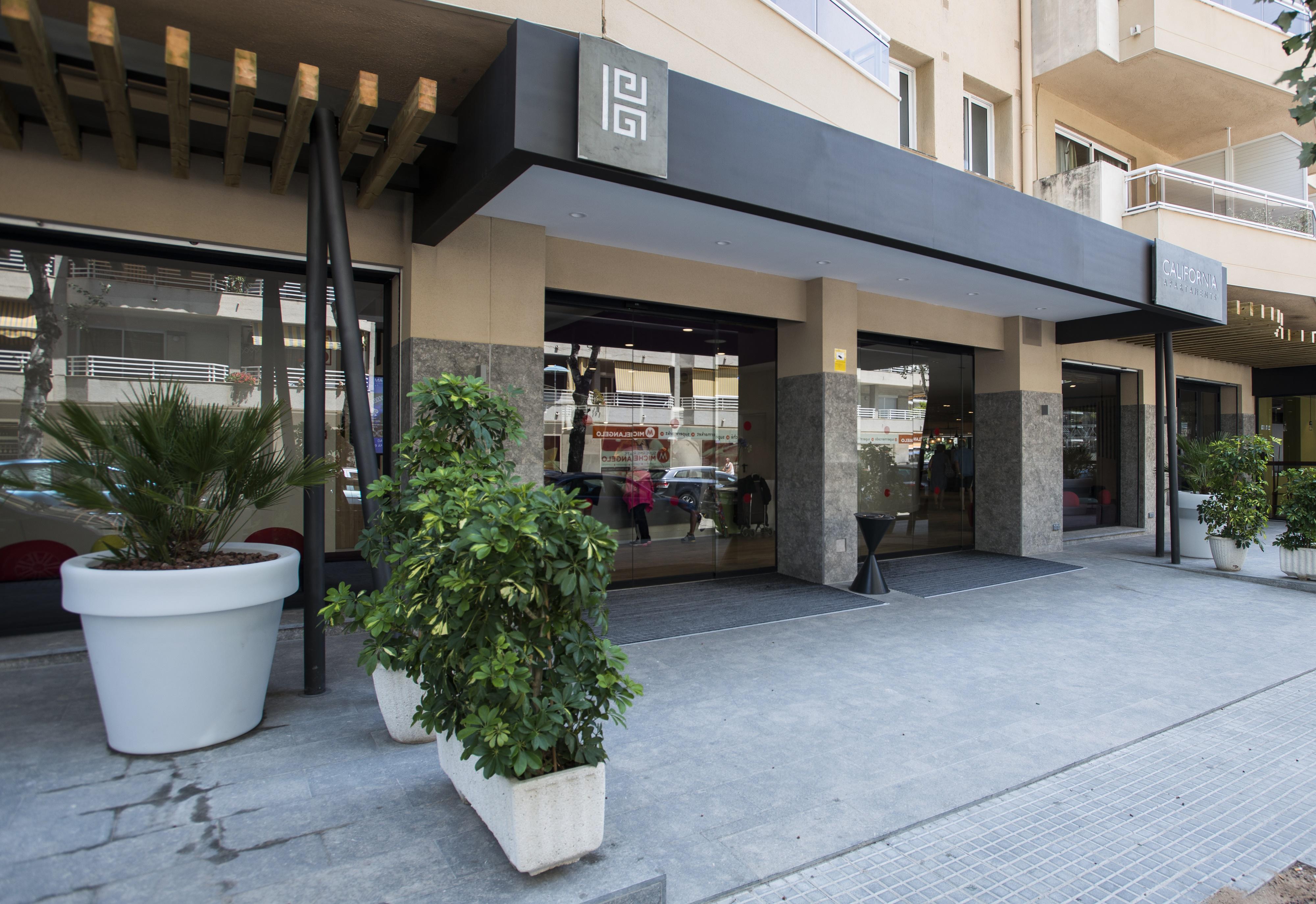 California Apartments Salou Eksteriør bilde